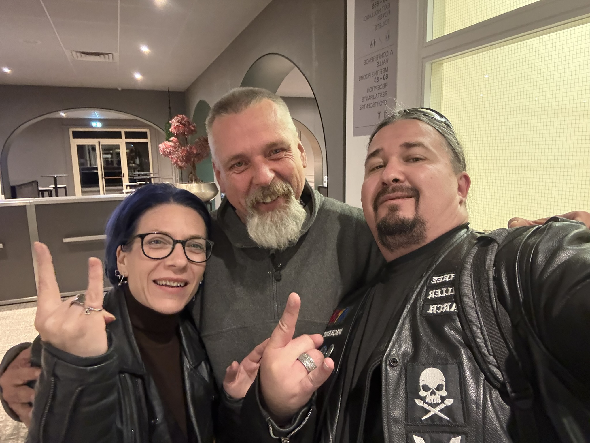 Cosmin Costian Alice Costian Mad Priest Miniatures with Wolfgang Otto miniature artist collector Scale Model Challenge 2025