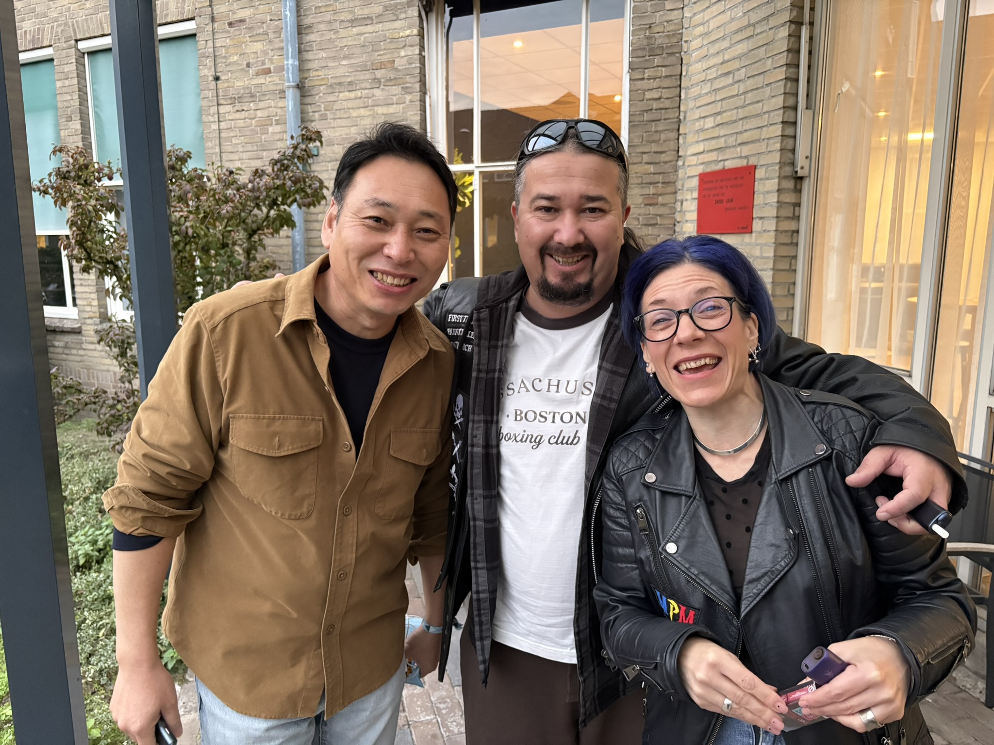 Cosmin Costian Alice Costian Mad Priest Miniatures with miniature painting artist friend Scale Model Challenge 2025