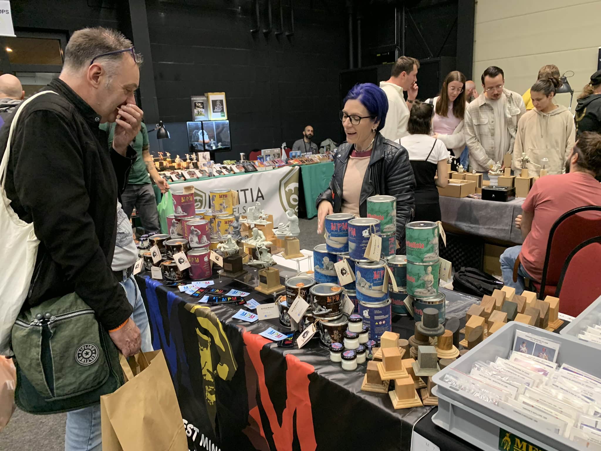 Mad Priest Miniatures exhibition stand miniatures plinths tools Scale Model Challenge 2024